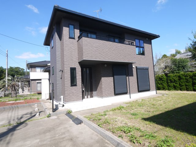 山武郡横芝光町宮川　中古戸建の外観|内装リフォーム済み令和8年9月済  オール電化 敷地約103坪 お庭でBBQが可能です 駐車4台可能