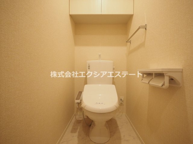 木蓮のトイレ