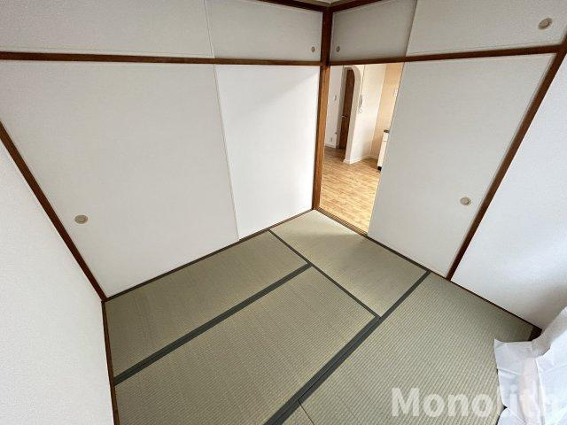 光明台32号棟の和室