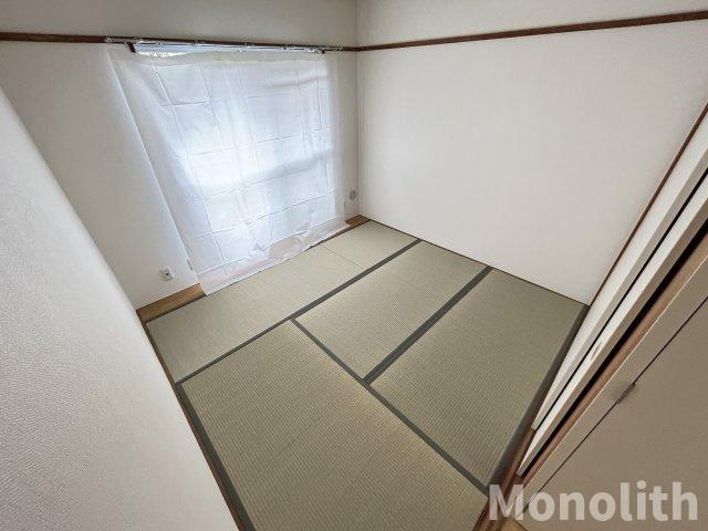 光明台32号棟の和室