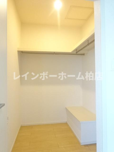 特典：仲介手数料が50％OFFです‼の収納