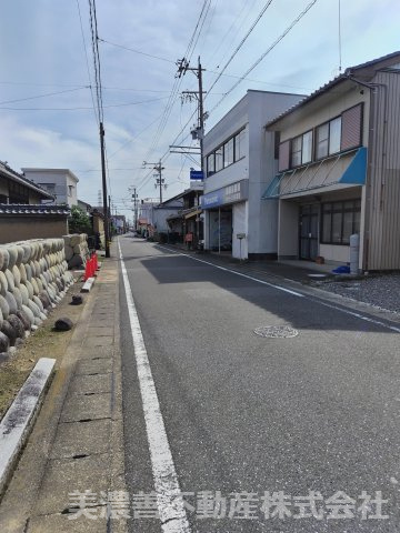 ６７５１０　岐阜市黒野土地の外観