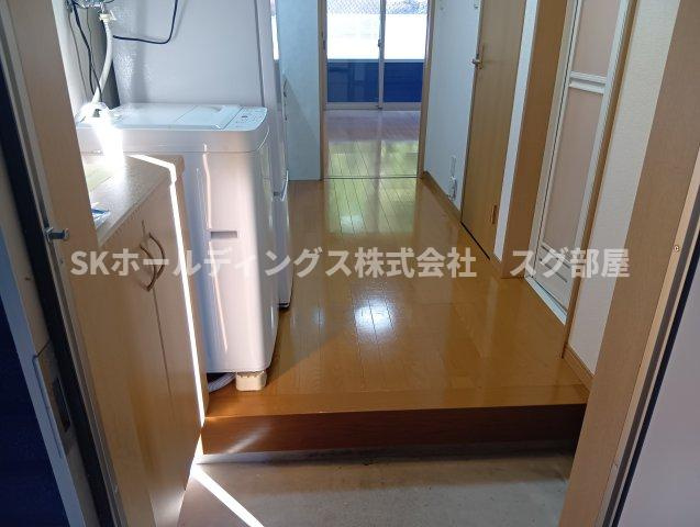 パセオ石原Bの玄関