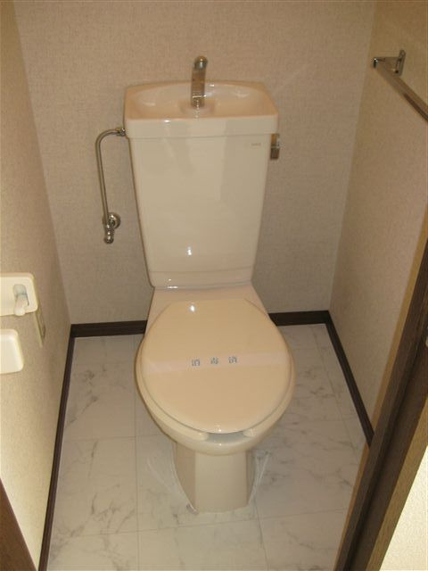 パークサイドKのトイレ