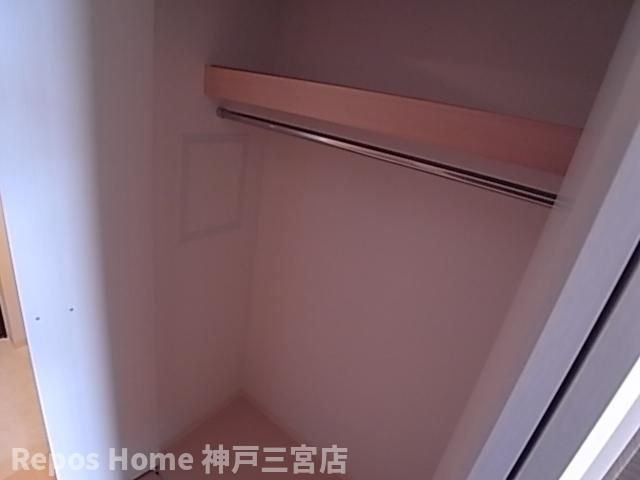 エスリード神戸海岸通の収納