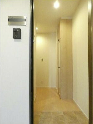 フィカーサ　ブランカの玄関