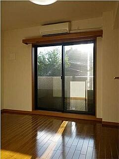 ルーブル高円寺参番館の居間・リビング