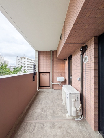 アクタス南福岡グランパーク　那珂南小学校区のバルコニー|アクタス南福岡グランパーク