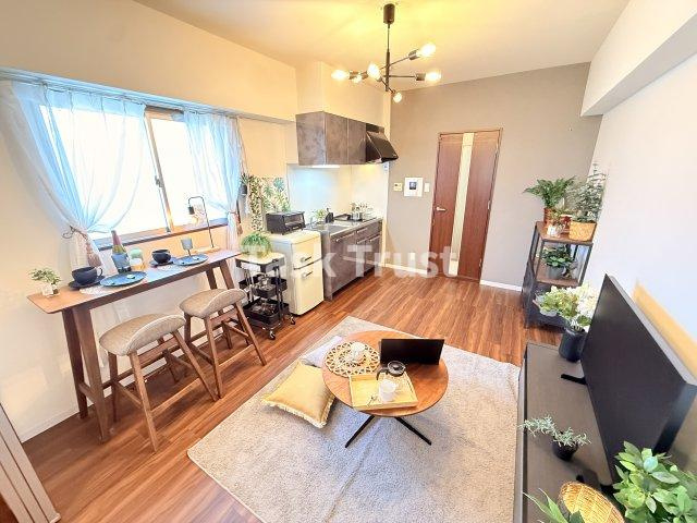 【居間・リビング】 | オルフェア上本町Ⅶ番館