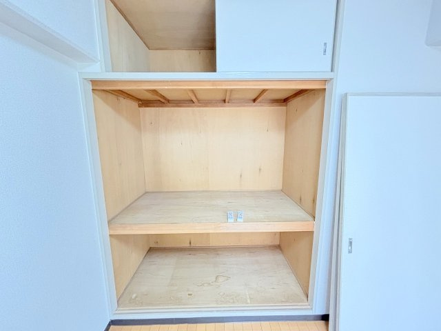 北中島マンションの収納