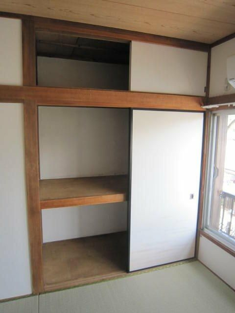 日枝荘の収納