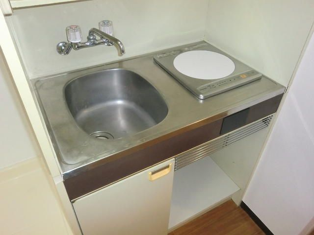 日興パレス横浜のキッチン