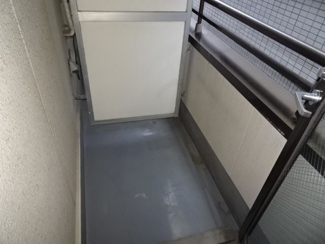 サンベイル横浜南のバルコニー
