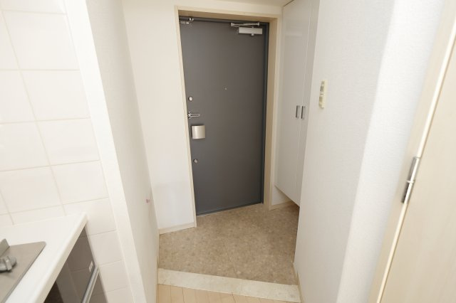 THEパームス新小岩の玄関