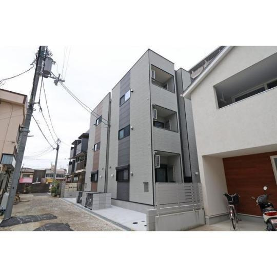 豊中市庄内幸町２丁目のアパートの外観
