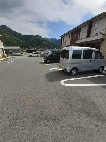 デスパシオの駐車場