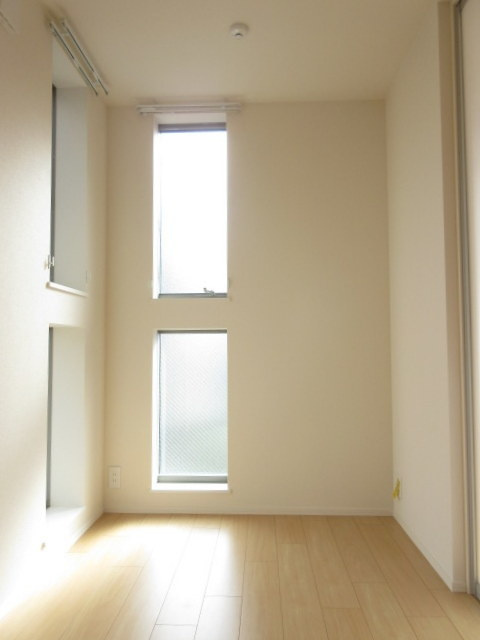 ノーブル志木の寝室|★明るいフローリングのお部屋です★