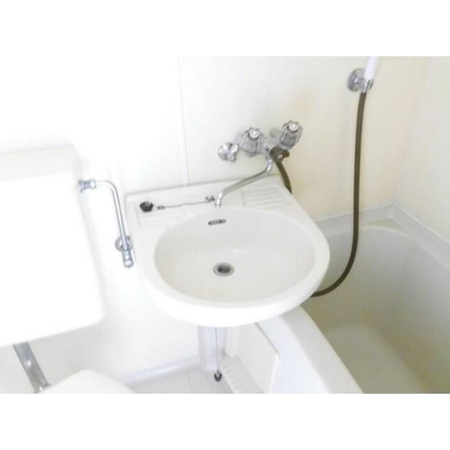 八王子市上柚木の賃貸マンションの洗面所