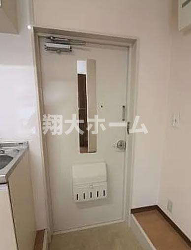 関口ビルの玄関