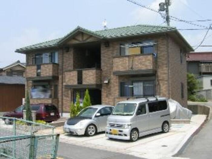 オーべルジュの駐車場