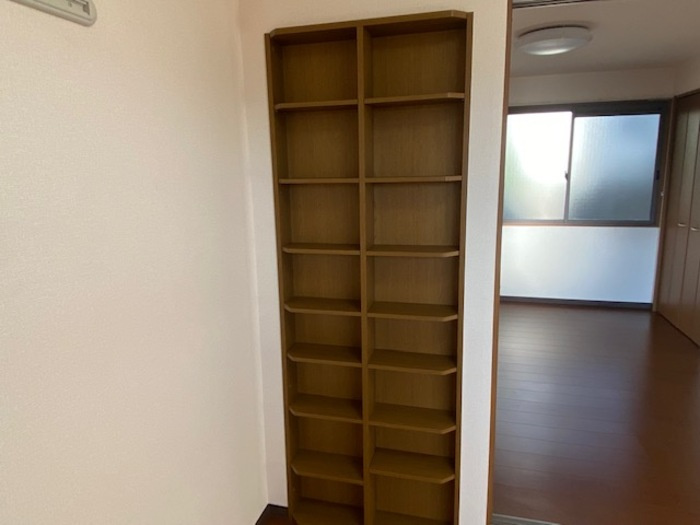 オーべルジュの収納|別部屋反転間取りのお写真となります。