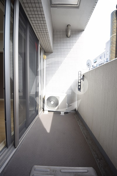 ディオレクレスト東心斎橋のバルコニー|ディオレクレスト東心斎橋　バルコニー