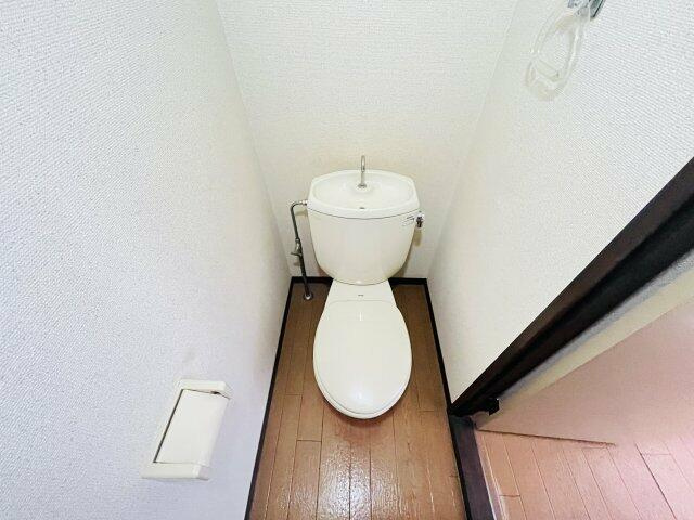 川崎市多摩区宿河原２丁目の賃貸マンションのトイレ