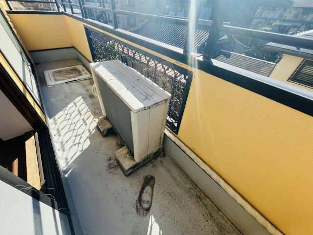 川崎市多摩区宿河原２丁目の賃貸マンションのバルコニー