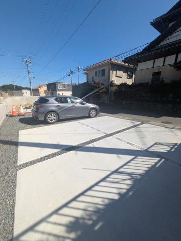 【常磐上湯長谷町第3】　デザイナーズ新築建売住宅　1号棟　新生活応援キャンペーン実施中！の駐車場|◆外観の写真です◆　
過ごす時間が長いからこそ家族との繋がりが感じられるお家！　にぎやかな声で日々の会話も弾む楽しい空間となります。家に帰宅するのがより一層楽しみになりますね♪