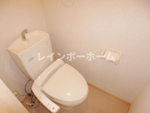 八千代市八千代台南３丁目のアパートのトイレ