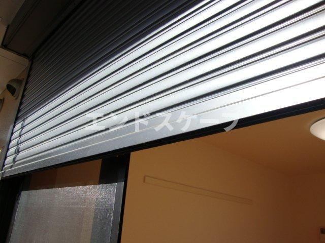 フォレストの設備|シャッター
高崎、前橋のお部屋探しはエンドスケープまで！お客様の理想お聞かせ下さい♪