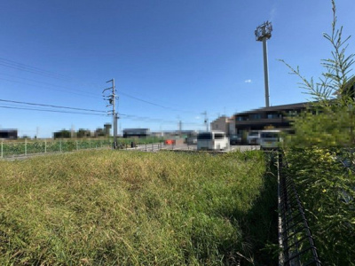 【外観】 | 北余部　新築分譲住宅 | ＬＤＫ約１８帖以上！ゆとりあるリビング家族の時間も増えますね♪家族を身近に感じるリビング階段がある区画もあります！ライフスタイルに合わせてお選びいただけます♪