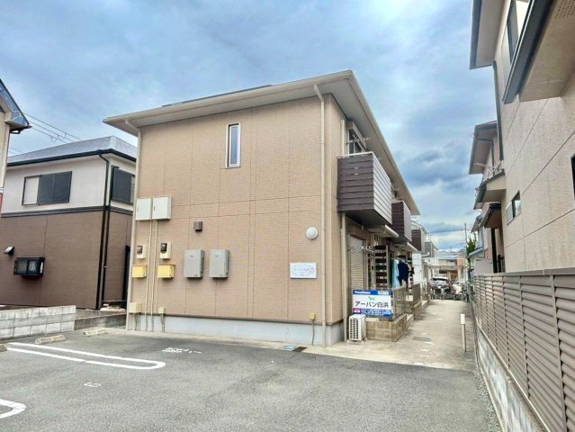 アーバン白浜の外観