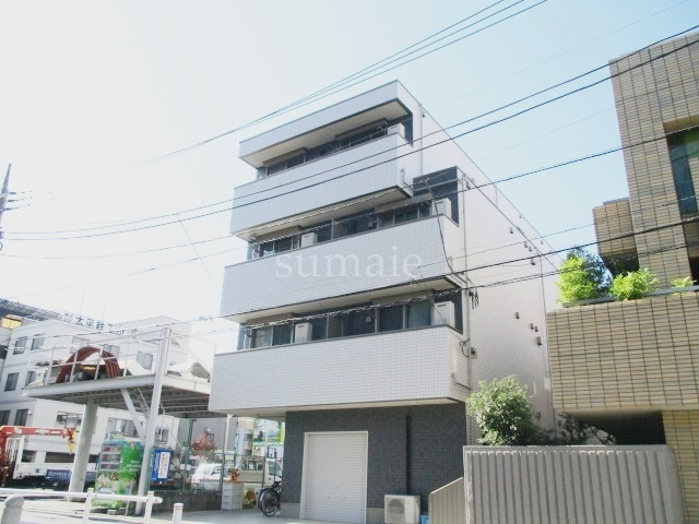 ラルーチェの外観|4階建、重量鉄骨造のマンションです☆