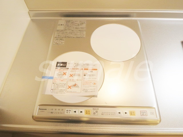 ラルーチェのキッチン|2口のIHクッキングヒーターです☆