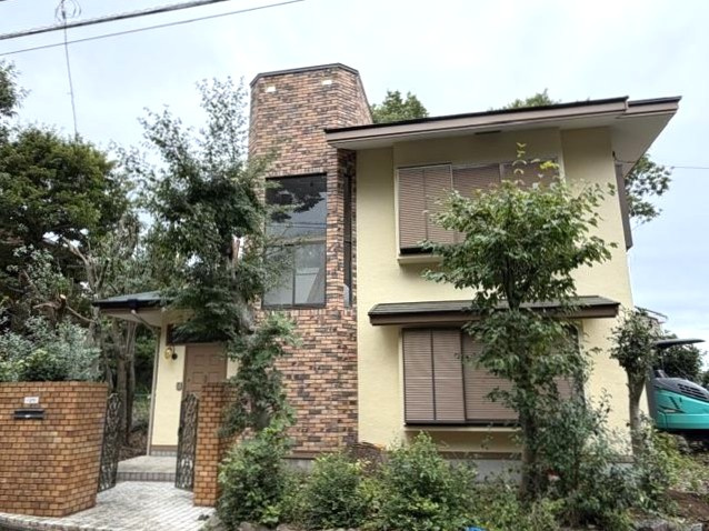 内外装リフォーム済み　伊豆高原の海を望む4LDKの外観