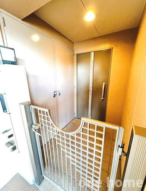 リーベルシティ淀川通の玄関|◆専用ポーチ付きです！
