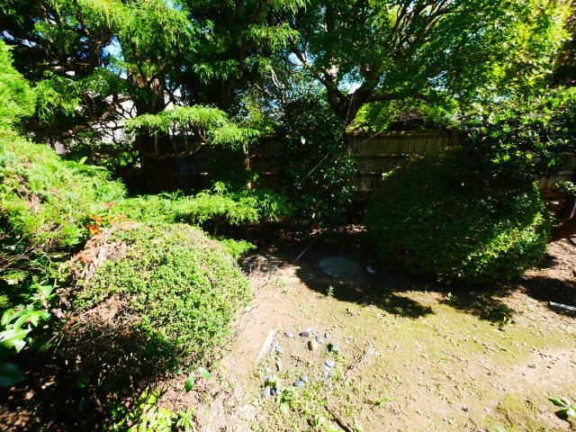 山武郡横芝光町横芝　中古戸建の庭|敷地約373坪  6SDK 庭園本格和風住宅 JR総武本線横芝駅徒歩約7分 