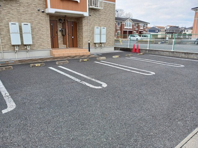 【駐車場】 | エレガンス　Ｂ