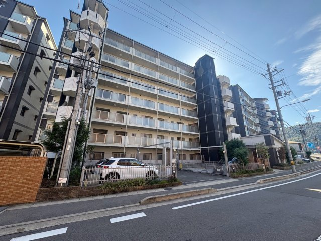 はなみずきコート嵐山松尾Ⅱ番館
