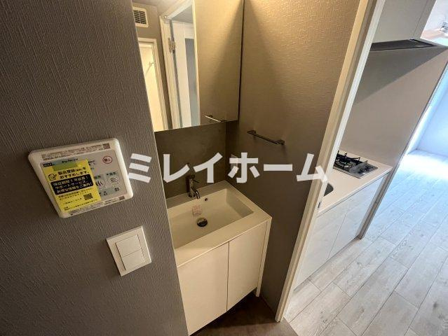 GENOVIA大森町の独立洗面台
