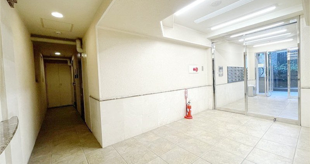銀座アパートメントハウスのロビー