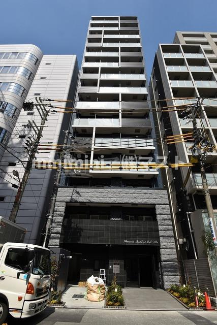 プレサンス立売堀ベルヴィルのエントランス