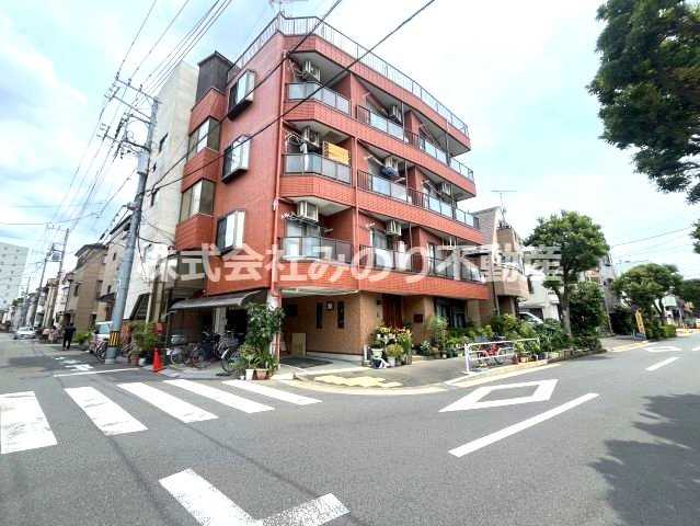 キャスティール四倉の外観