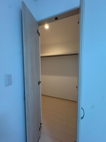 川崎市多摩区東三田２丁目の一戸建ての収納