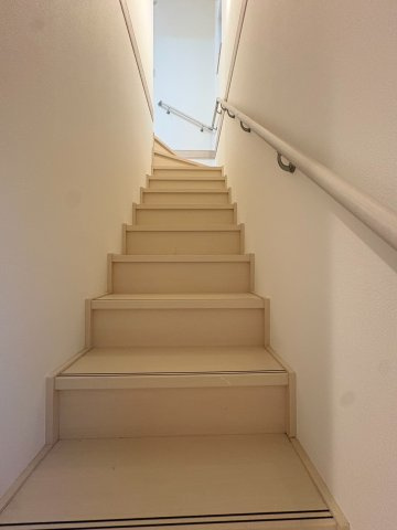 川崎市多摩区東三田２丁目の一戸建ての内装