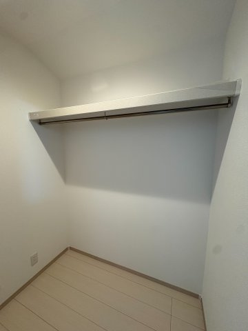 川崎市多摩区東三田２丁目の一戸建ての収納