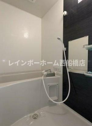 ジュメル京成船橋の浴室