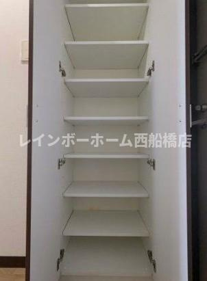 ジュメル京成船橋の玄関
