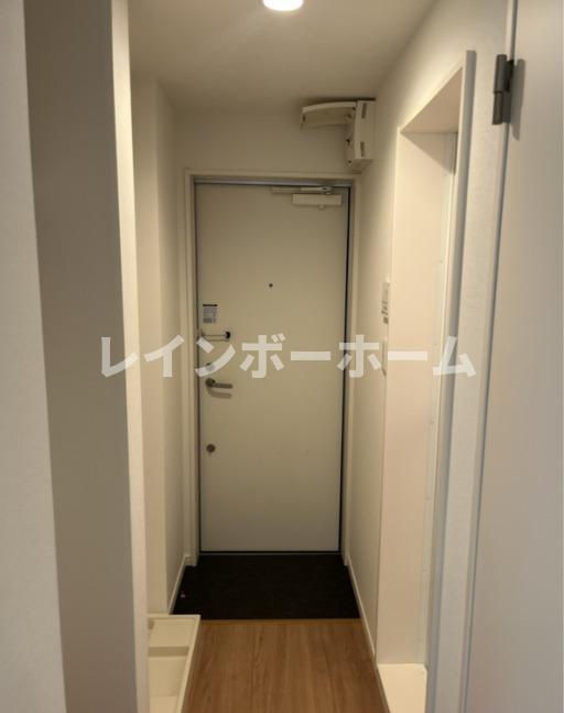 プレシャス鶴ヶ島の玄関